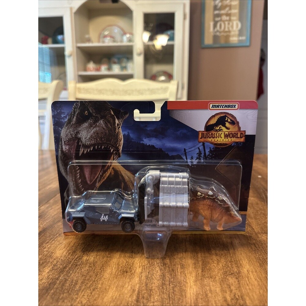 Matchbox Dino Transporters Jurassic World Dominion Stegosaurus Claw Carrier